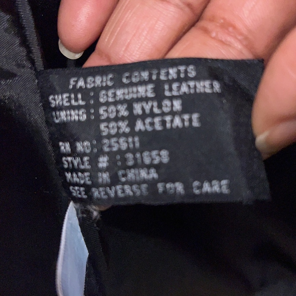 Leather jacket - Picture 4 of 6
